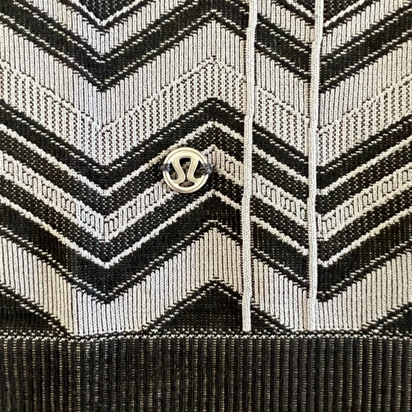 Lululemon Ebb To Street Chevron Print Knit Leggings - Picture 6 of 6